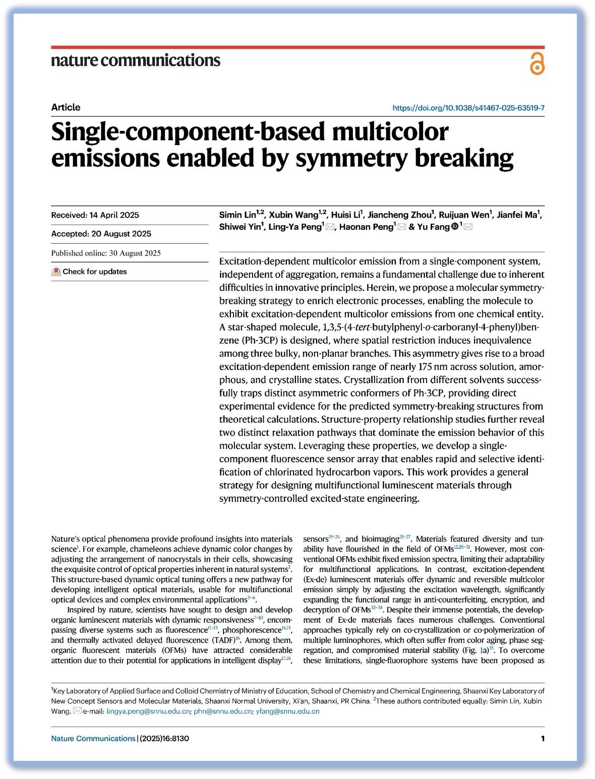 Single-component-based multicolor emissions enabled by symmetry breaking